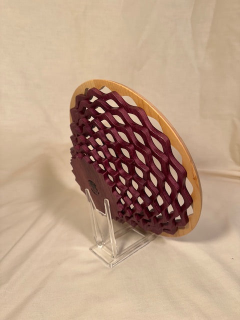 Beveled edge round top Lattice Bowl